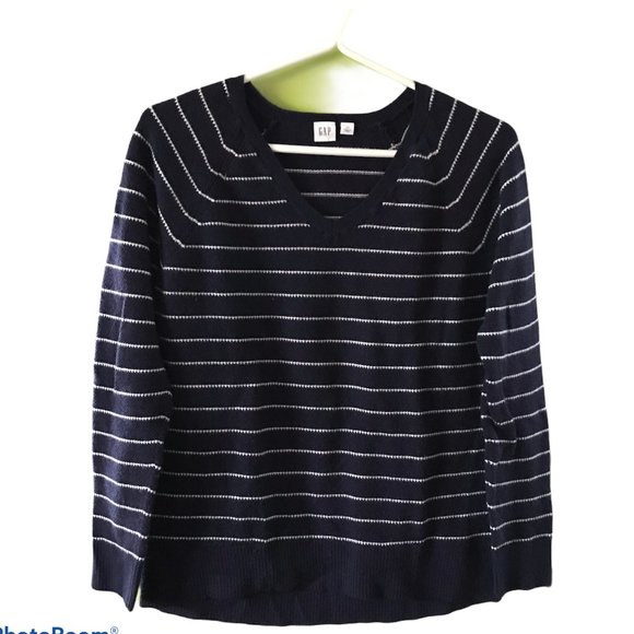 Gap Women's Brooklyn V-Neck Navy Stripe Sweater - Picture 1 of 4